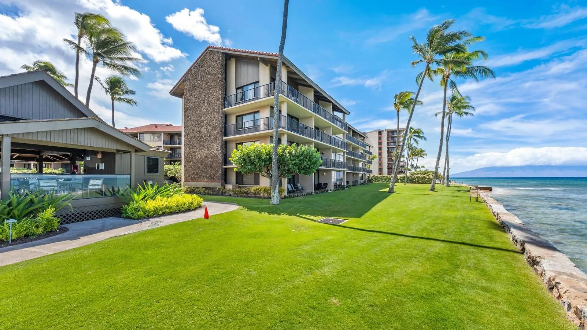 Papakea A306 Apartment Kahana